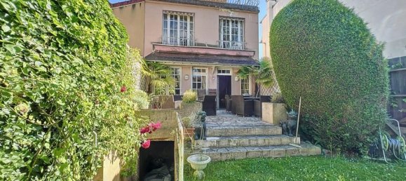 Casa de 4 dormitorios en Garches, France No. 177455 3