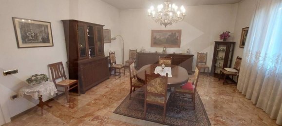 4غرفة شقة في Fiorano Modenese, Italy رقم 17691 5