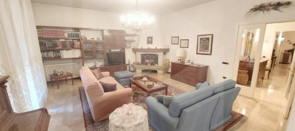 4غرفة شقة في Fiorano Modenese, Italy رقم 17691 25