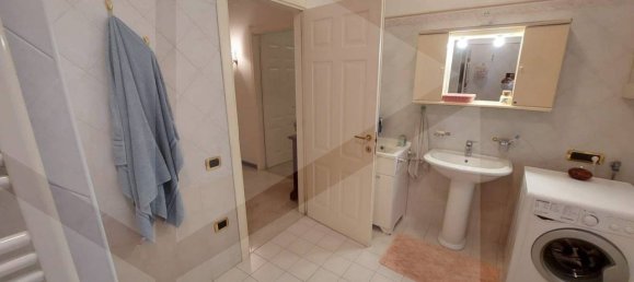 4غرفة شقة في Fiorano Modenese, Italy رقم 17691 12