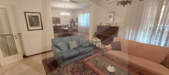 4غرفة شقة في Fiorano Modenese, Italy رقم 17691 31