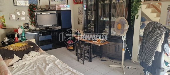 Casa de 2 divisões em Bari, Italy N.º 215634 16