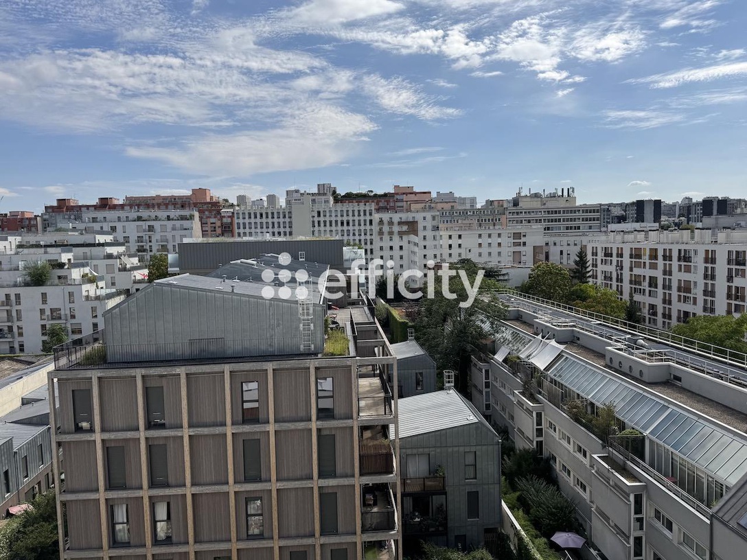 1 bedroom Apartment in Paris, France No. 325717