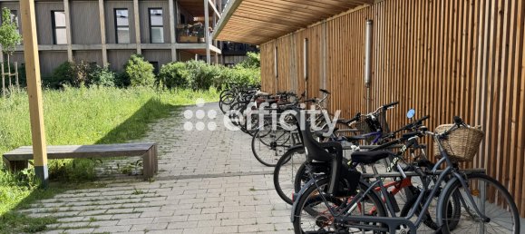 1 bedroom Apartment in Paris, France No. 325717 14