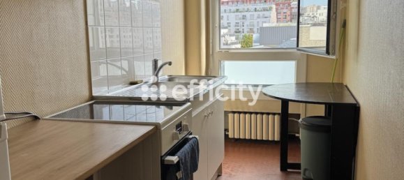 1 bedroom Apartment in Paris, France No. 325717 7