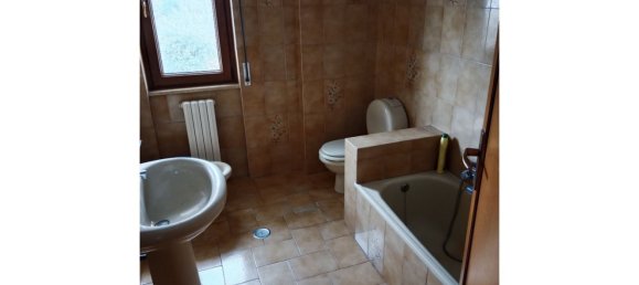 Квартира с 4 комнатами в Козенца, Италия № 230008 9