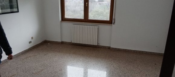 Квартира с 4 комнатами в Козенца, Италия № 230008 5