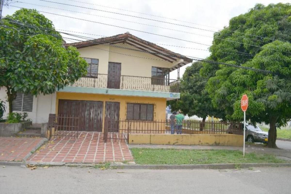 5 bedrooms House in Valle del Cauca, Colombia No. 4418