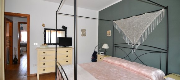 Dúplex de 5 dormitorios en Macomer, Italy No. 319160 10