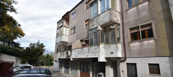 Dúplex de 5 dormitorios en Macomer, Italy No. 319160 3