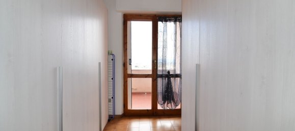 Dúplex de 5 dormitorios en Macomer, Italy No. 319160 12