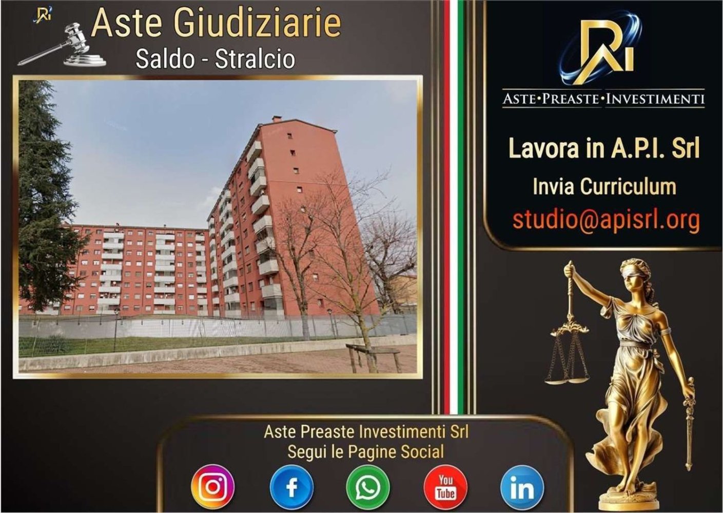 5 bedrooms Apartment in Milan, Italy No. 364955