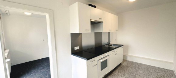 5-salle Garage à Neunkirchen, Austria No. 148657 12