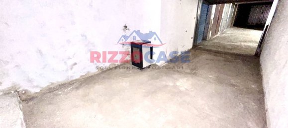 23m² Garage in Corigliano Rossano, Italy No. 79679 6