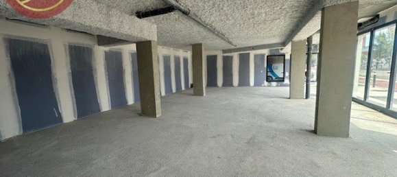 150m² Commercial property in Toulouse, France No. 292374 3