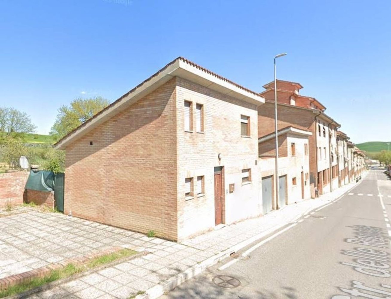 2 bedrooms Apartment in Siena, Italy No. 370834