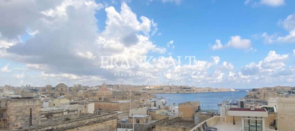 2 bedrooms House in Birgu, Malta No. 6692 14