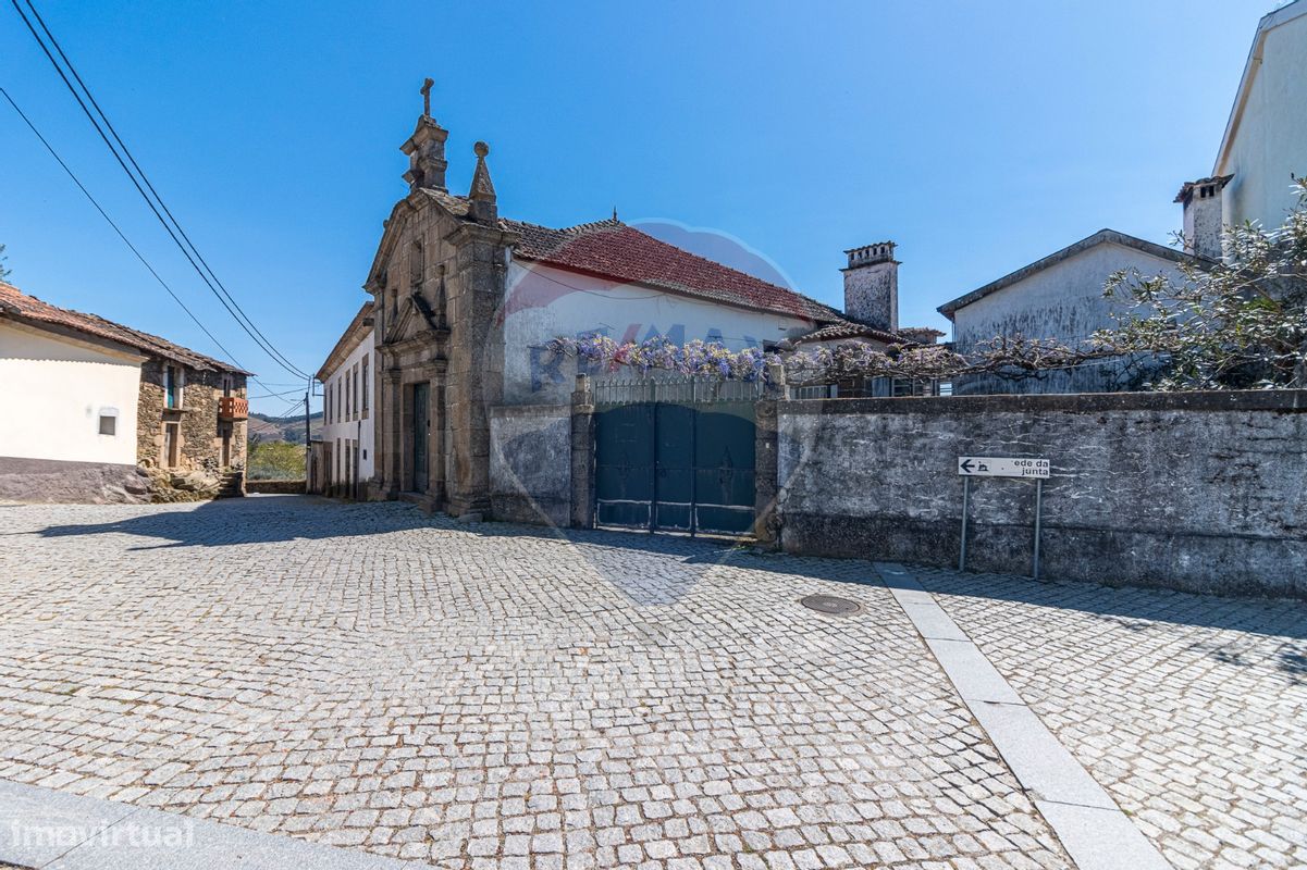 9 bedrooms House in Murca, Portugal No. 53660