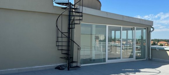 Пентхаус с 3 спальнями в Ро, Италия № 357907 8