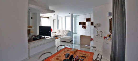 5-salle Villa à Busto Garolfo, Italy No. 72451 11