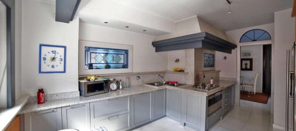 5-salle Villa à Busto Garolfo, Italy No. 72451 10