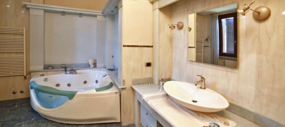 5-salle Villa à Busto Garolfo, Italy No. 72451 20