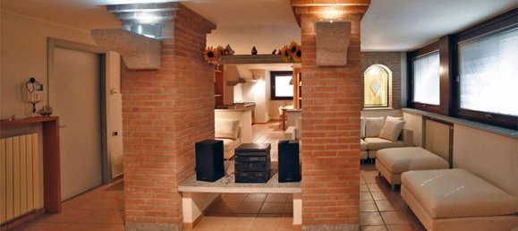 5-salle Villa à Busto Garolfo, Italy No. 72451 34