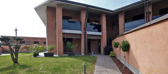 5-salle Villa à Busto Garolfo, Italy No. 72451 43