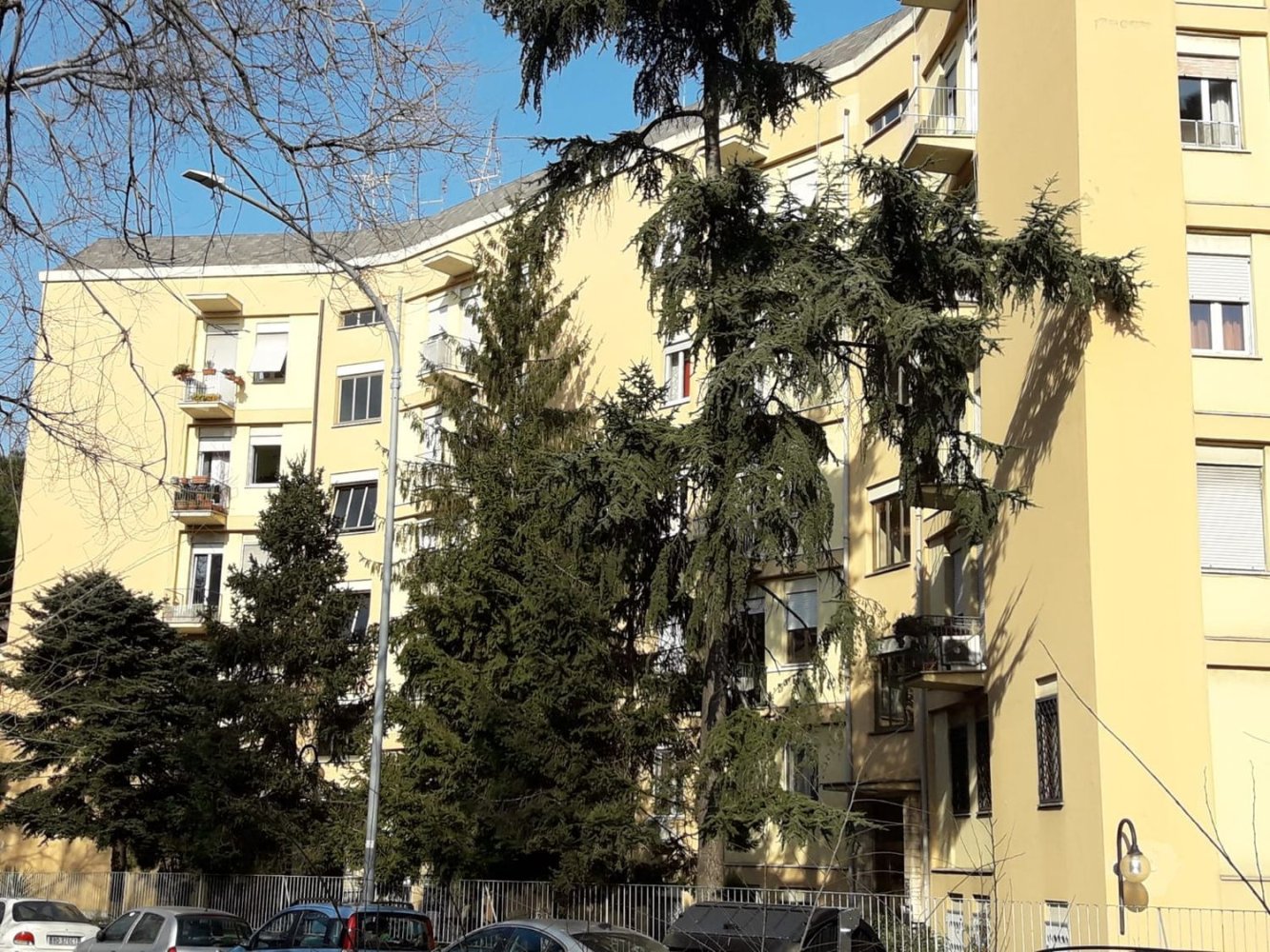 Apartamento de 3 habitaciónes en Rome, Italy No. 138121