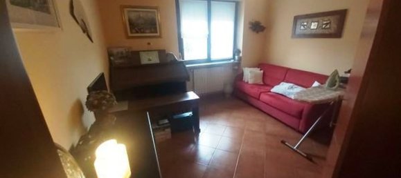4-Zimmer Doppelhaus in Turin, Italy, Nr. 24381 39