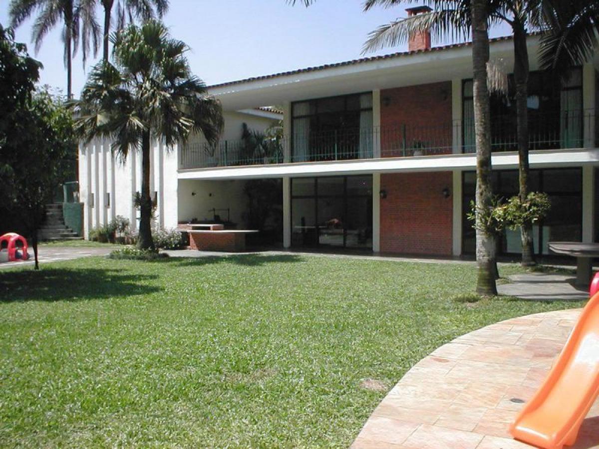 Casa de 4 dormitorios en Sao Paulo, Brazil No. 486955