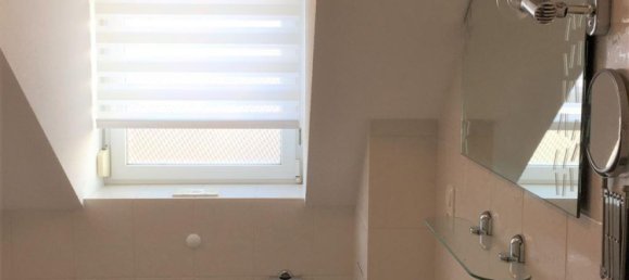 Edificio de 4 dormitorios en Hof, Germany No. 209283 14