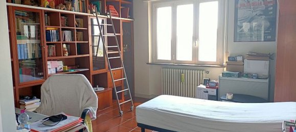 Apartamento de 3 dormitorios en Mortara, Italy No. 360895 24