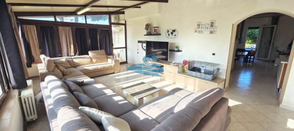 4 bedrooms Apartment in Ravenna, Italy No. 380763 4