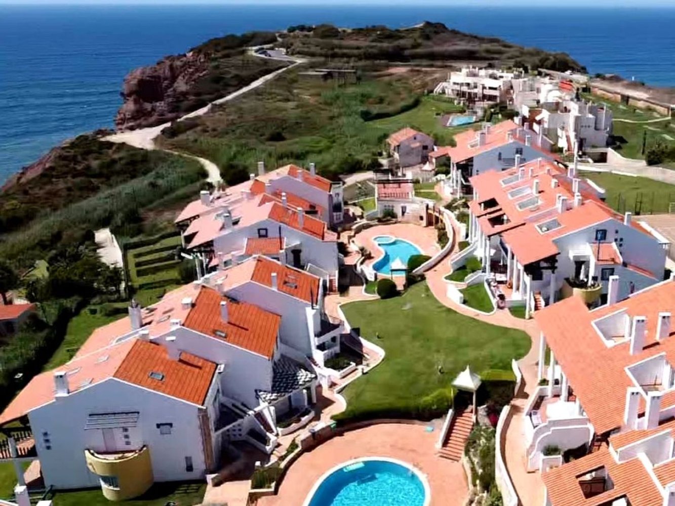 3 Schlafzimmer Doppelhaus in Sao Martinho do Porto, Portugal, Nr. 285867