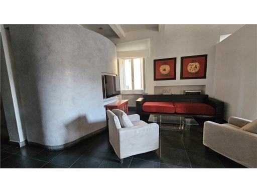 5 rooms Apartment in Empoli, Italy No. 28847