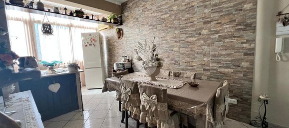Apartamento de 4 divisões em Palermo, Italy N.º 230802 5
