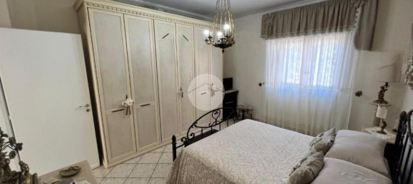 Apartamento de 4 divisões em Palermo, Italy N.º 230802 18
