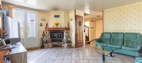 4 bedrooms House in Bondy, France No. 354672 4