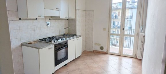 5 bedrooms Apartment in Florence, Italy No. 318123 4