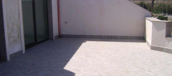 Ático de 3 habitaciónes en Portopalo di Capo Passero, Italy No. 68468 2