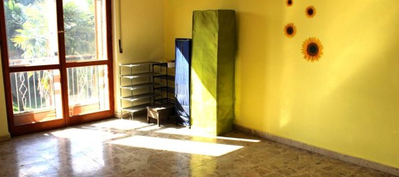 Casa de 5 habitaciónes en Prarolo, Italy No. 161948 6