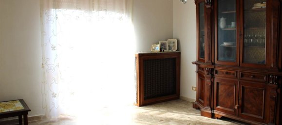 Casa de 5 habitaciónes en Prarolo, Italy No. 161948 5