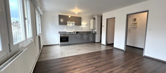 2 Schlafzimmer Wohnung in Nancy, France, Nr. 48743 5