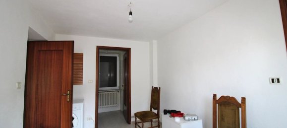 Apartamento de 6 divisões em Ferrere, Italy N.º 90058 3