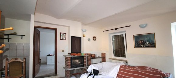 Apartamento de 6 divisões em Ferrere, Italy N.º 90058 8