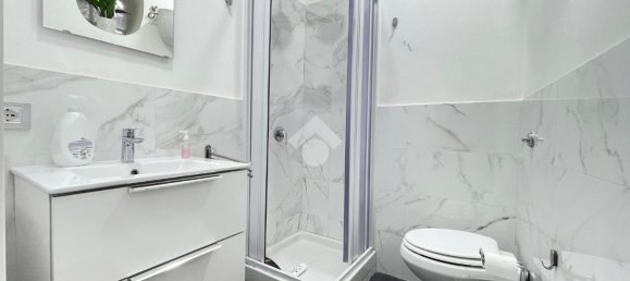 Квартира с 2 комнатами в Неаполь, Италия № 25774 14