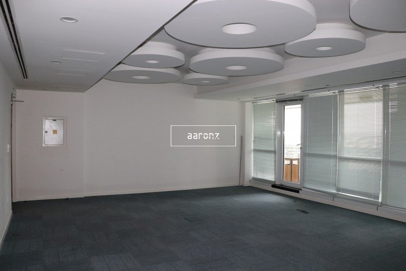 Офис 75.4м² в Джумейра Лейк Тауэрс, ОАЭ № 54061