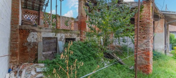 2 bedrooms House in Corbetta, Italy No. 142588 7