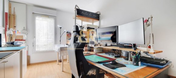 2 Schlafzimmer Wohnung in Rosny-sous-Bois, France, Nr. 167731 10